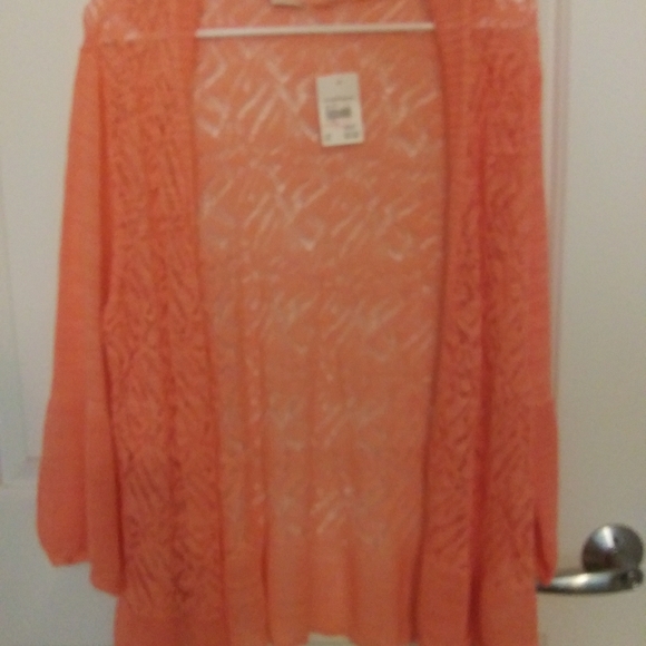 Blouse cover NEVER WORN - Picture 1 of 5
